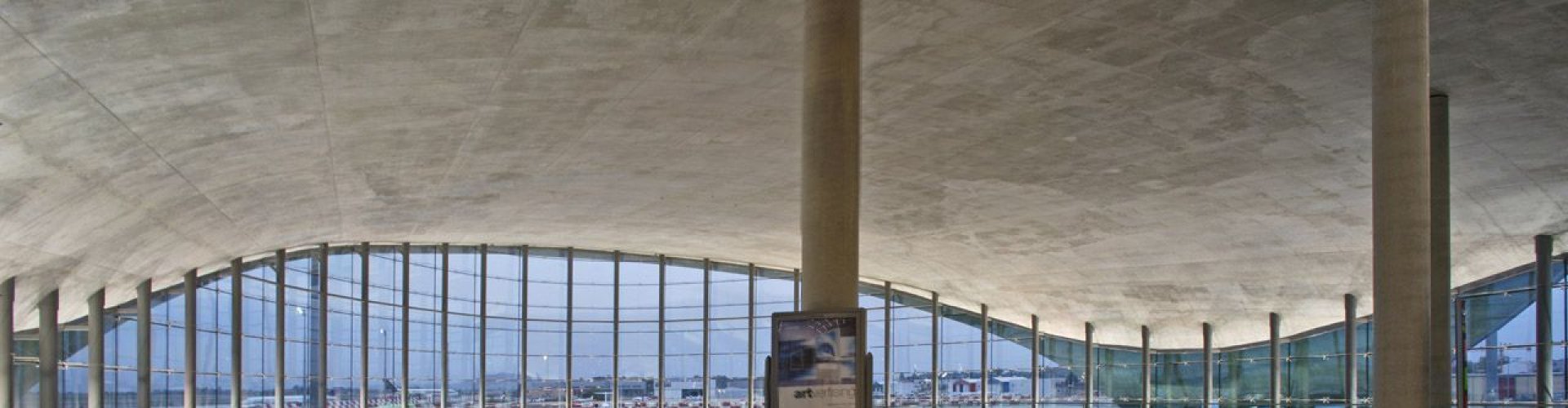 Valencia (Manises) Airport, ES